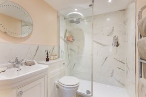 Photo 17- click for photo gallery